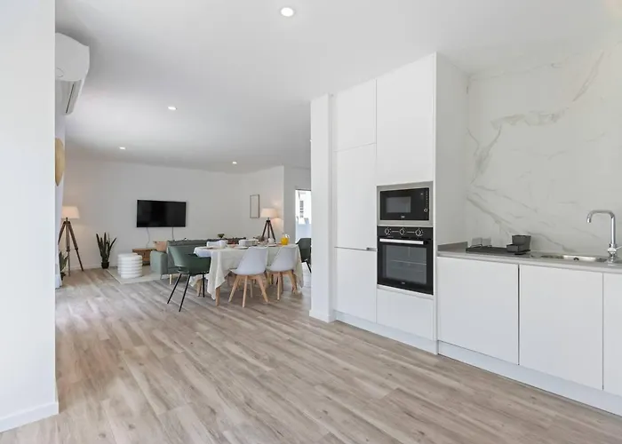 Prázdninový dům Modern With Private Pool Near Baleal *