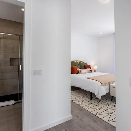 Modern With Private Pool Near Baleal 아토우기아다발레이아