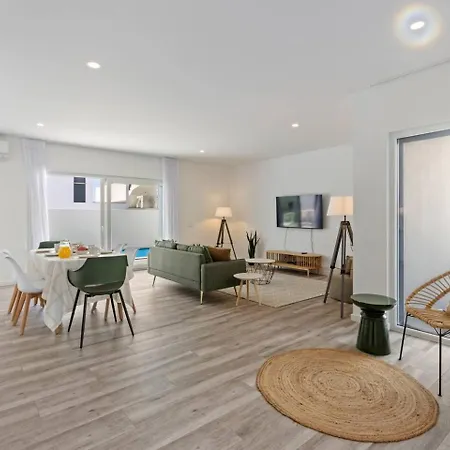 Feriehus Modern With Private Pool Near Baleal Atouguia Da Baleia