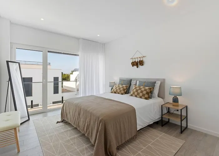 Modern With Private Pool Near Baleal Casa vacanze Atouguia Da Baleia